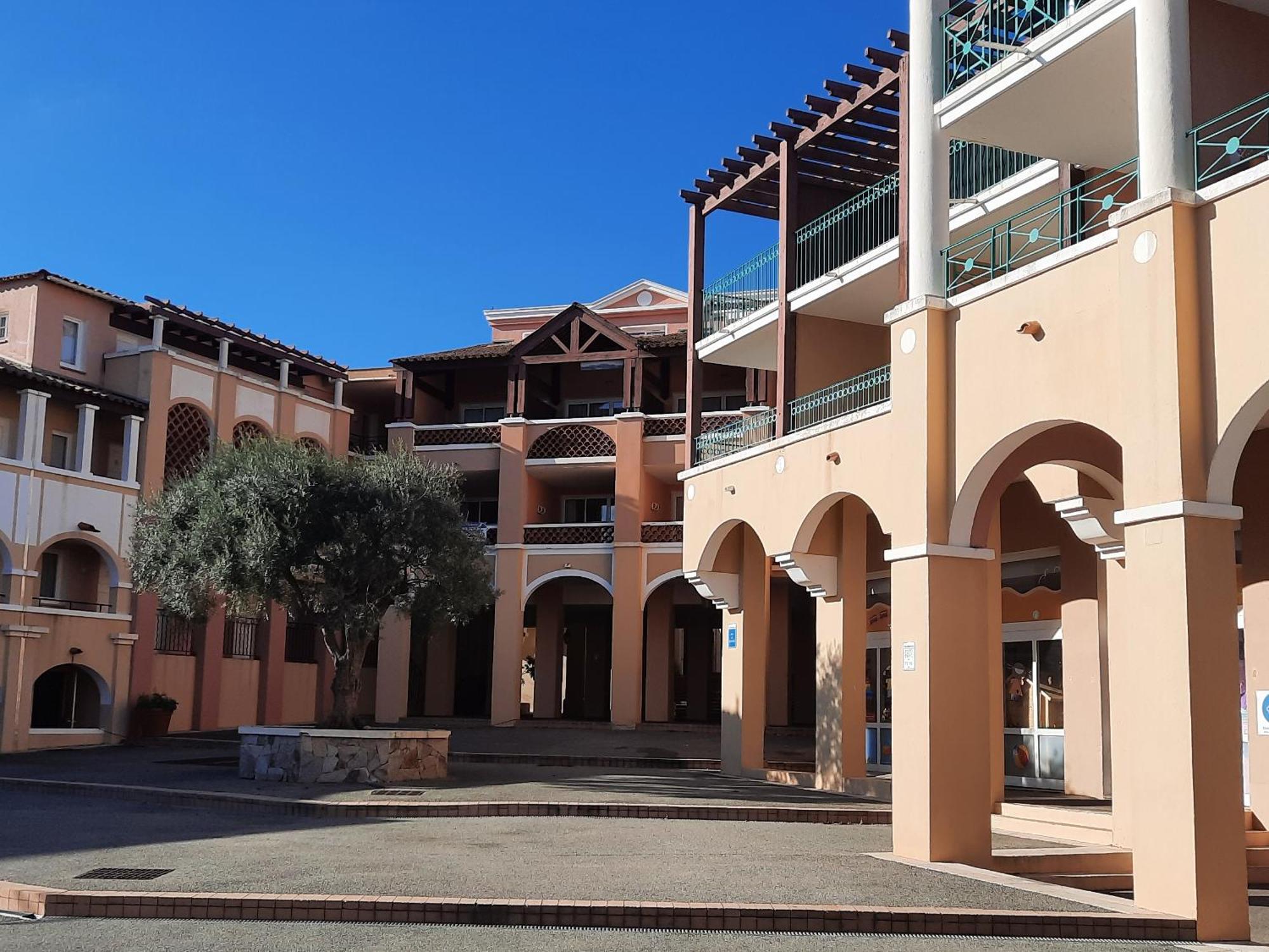 Huuummm C'Est La ! Beau T2 Cap Esterel Village Avec Clim ! Saint-Raphaël 외부 사진